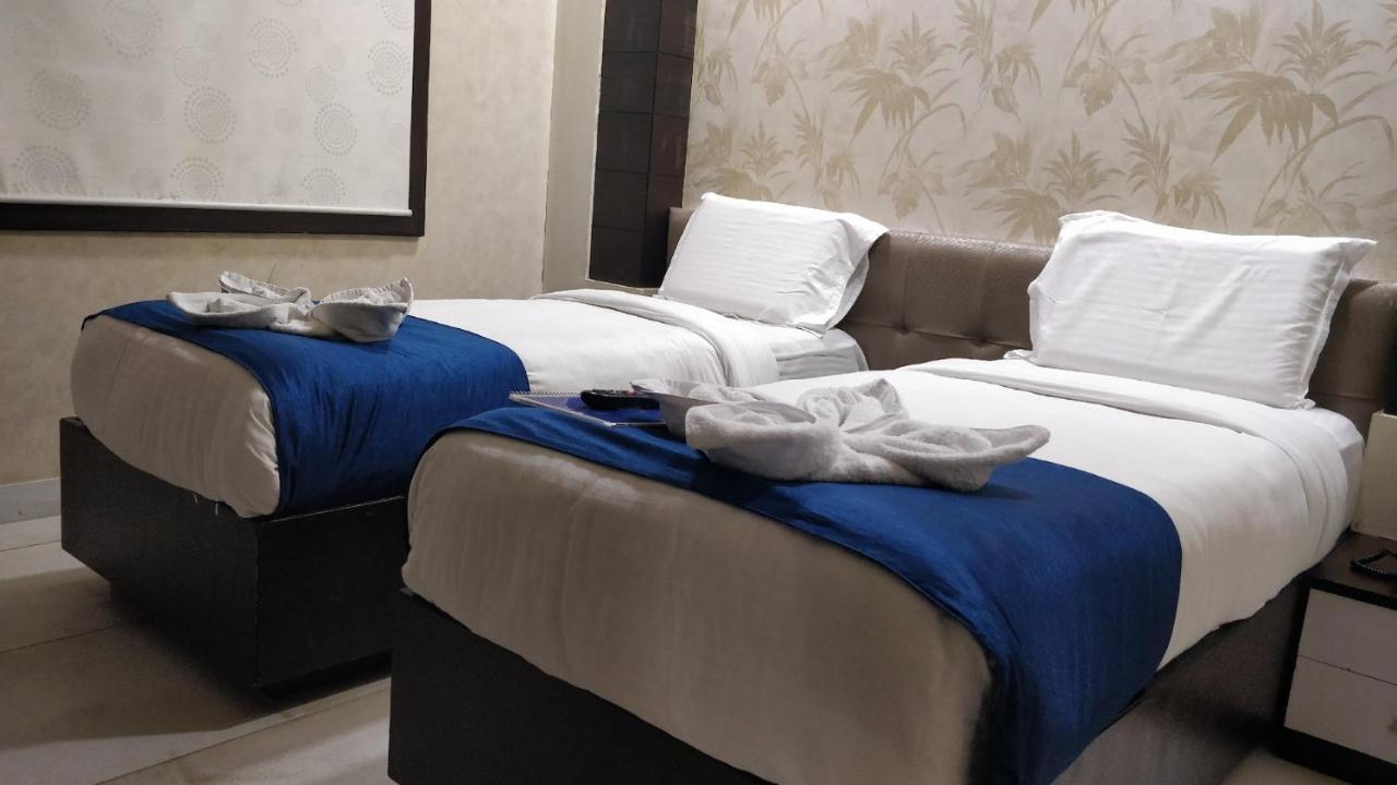 Hotel Golden Orchid Bhubaneswar Exterior photo