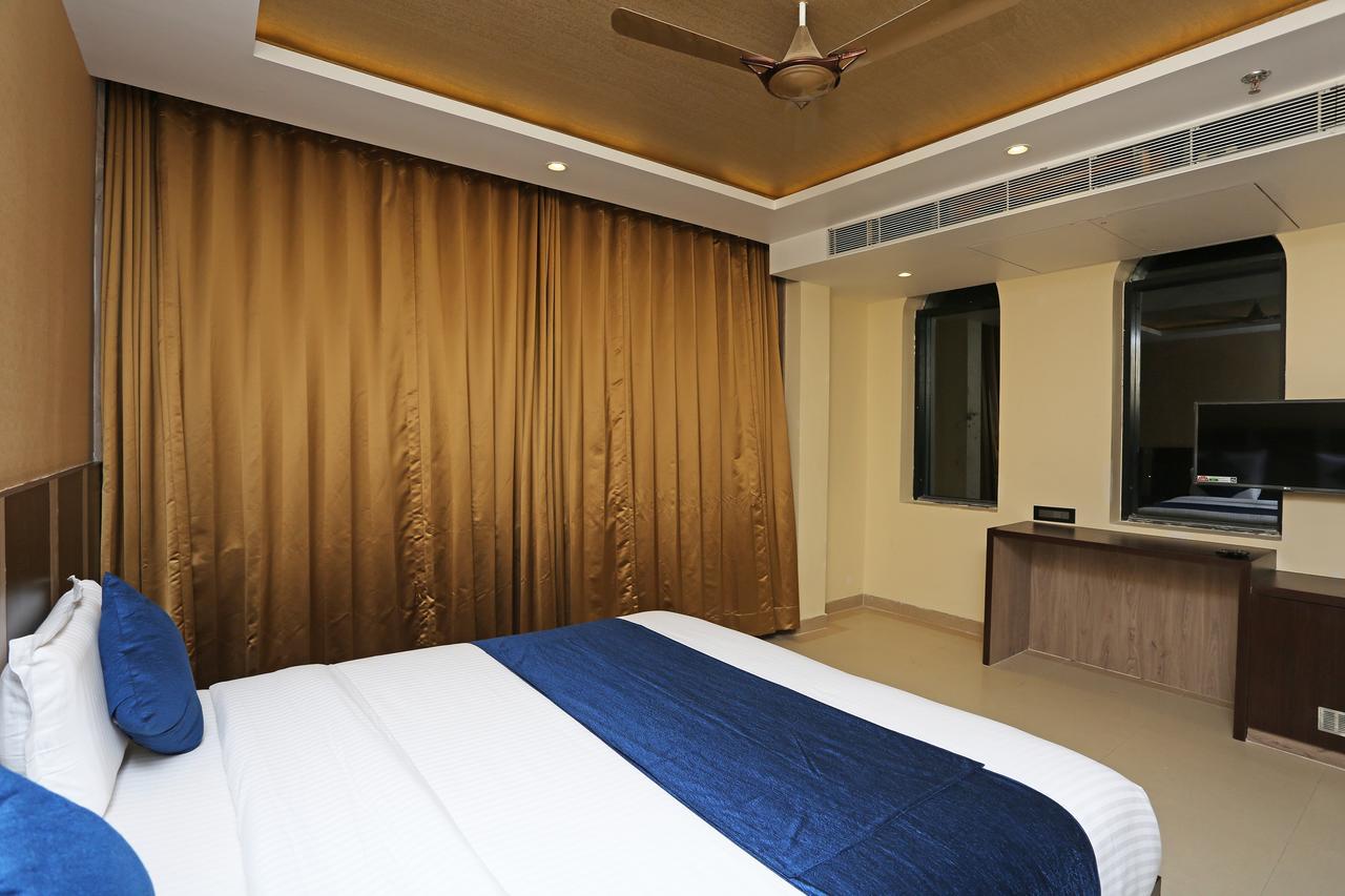 Hotel Golden Orchid Bhubaneswar Exterior photo